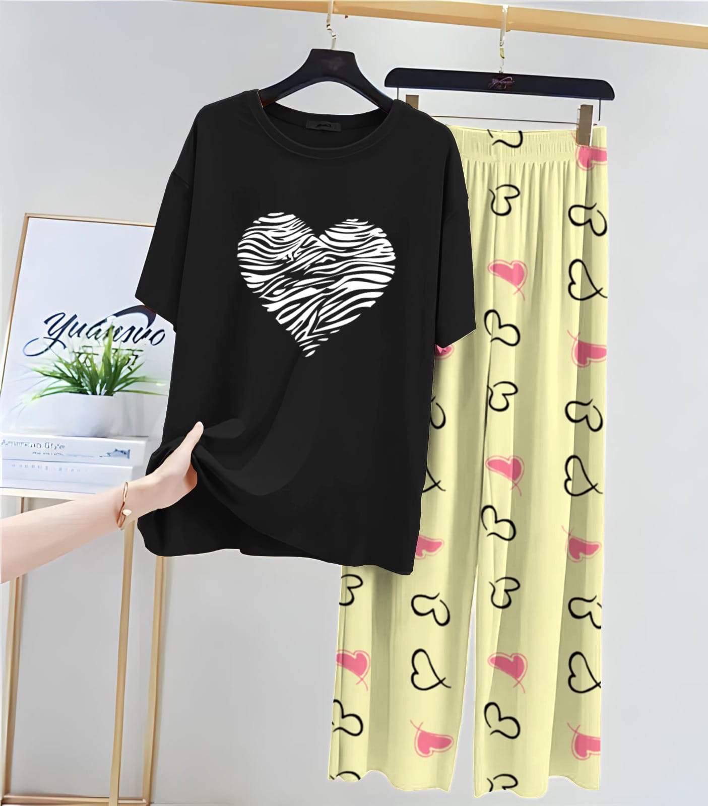 Women Printed Night Suits